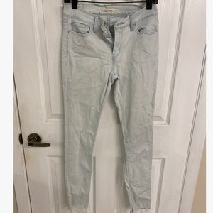 Levi’s 710 Super Skinny Jeans